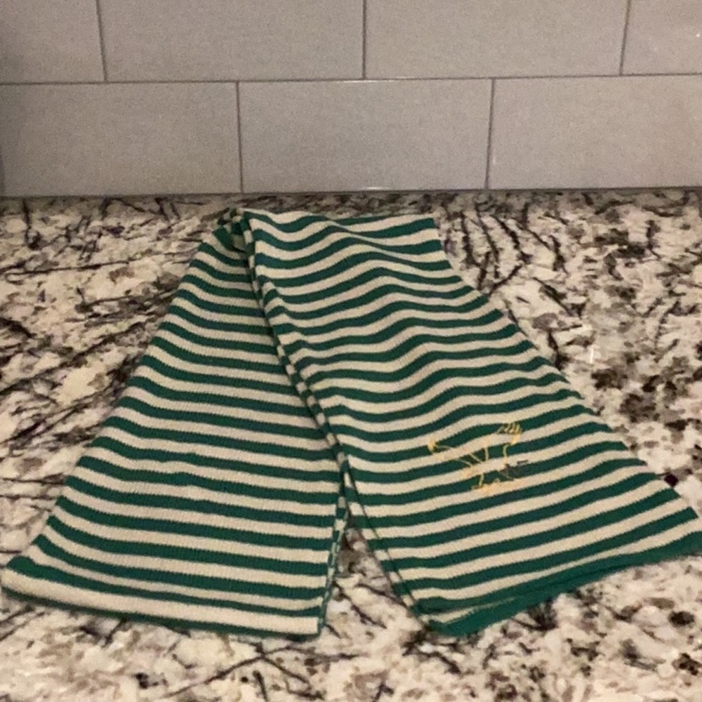 American Eagle Cozy scarf, NEW condition. Ready to wear🧣 - Picture 1 of 4